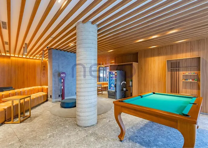 Apartamento Business De Alto Padrão No Go24 Com Piscina Porto Alegre