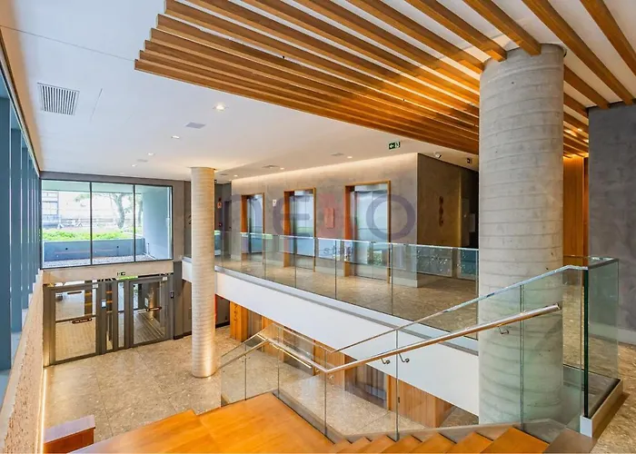 Business De Alto Padrao No Go24 Com Piscina Porto Alegre